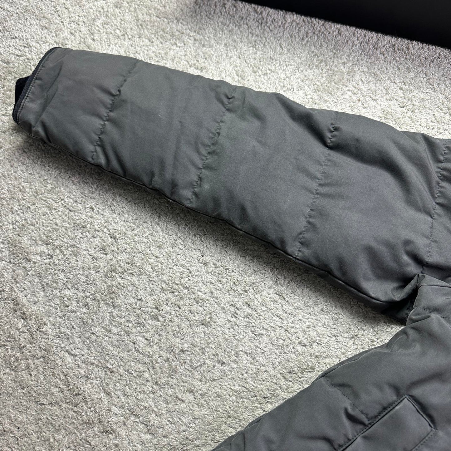 Canada Goose MacMillan Size S