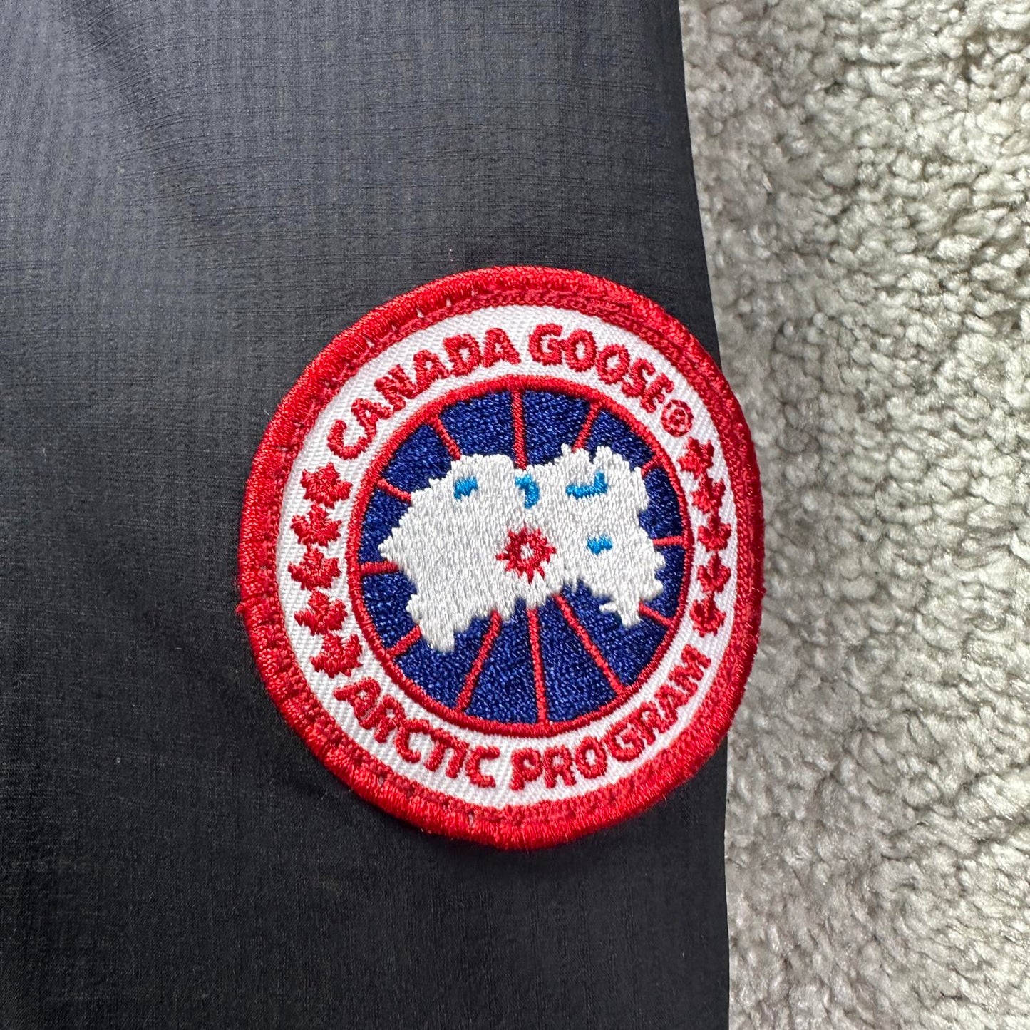 Canada Goose Lodge Size S