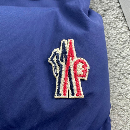 Moncler Lagorai Grenoble Puffer - Size 5 (L/XL)