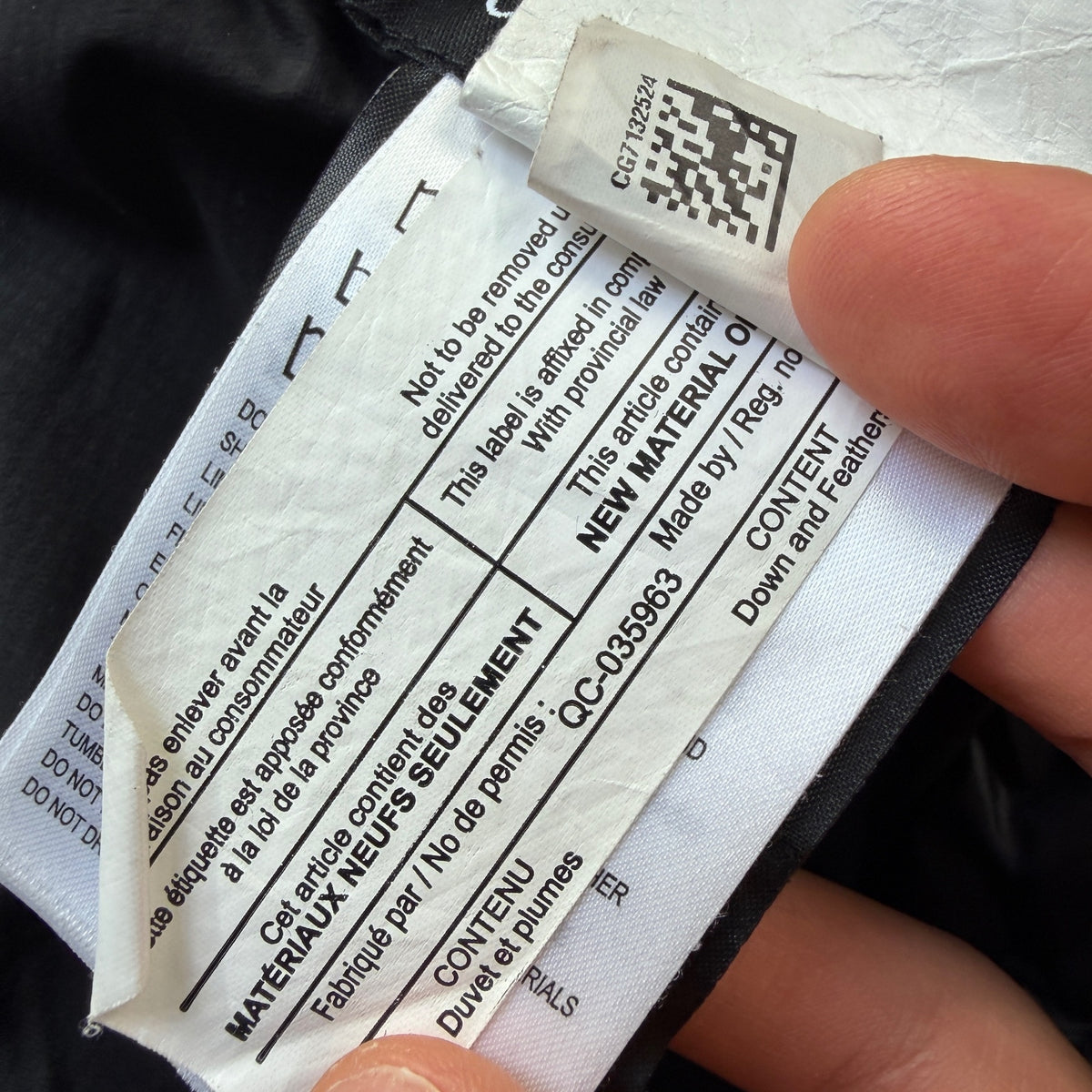 Canada Goose Men’s Lodge Puffer Jacket Size S