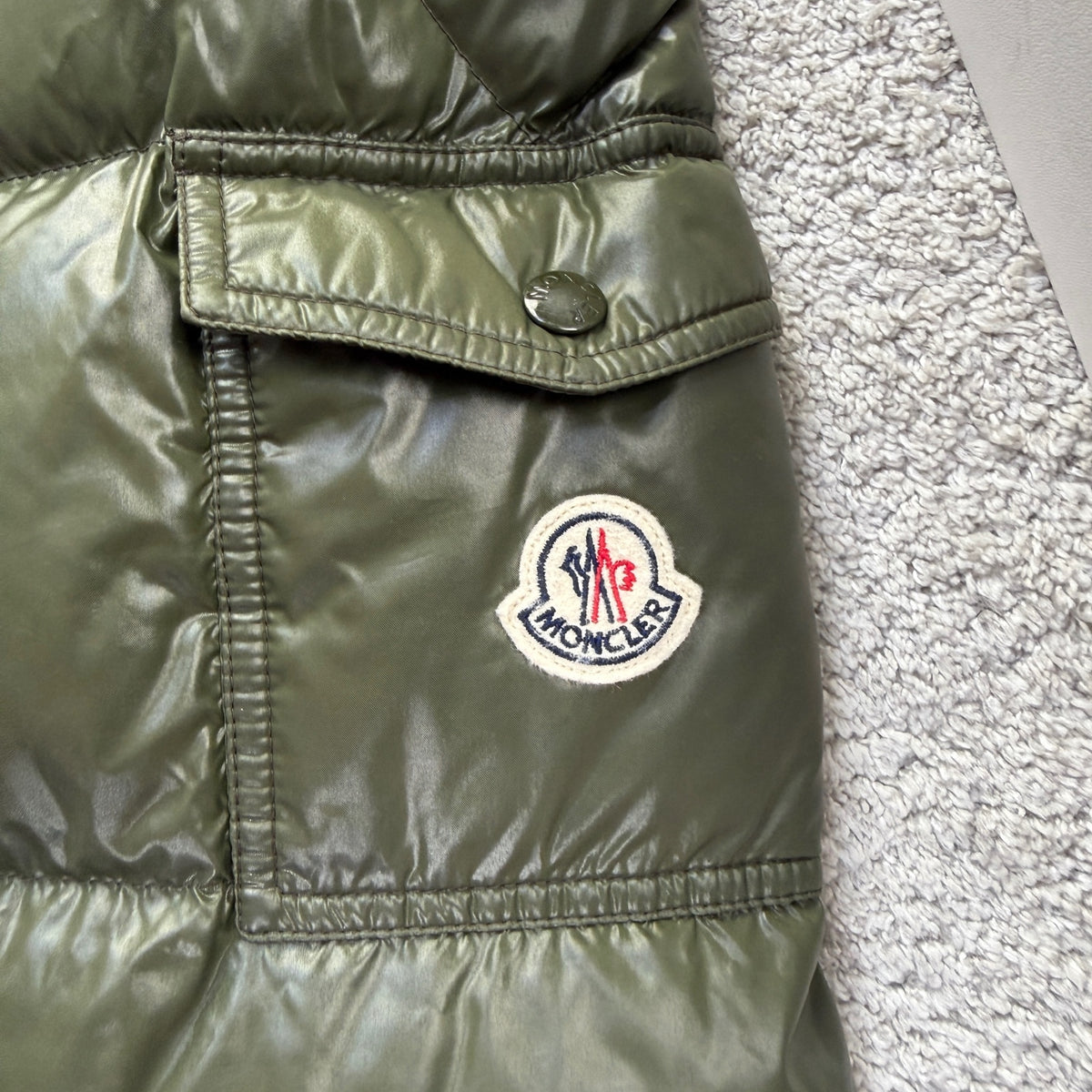 Moncler Men’s Ecrins Puffer Coat Khaki Size 4 L
