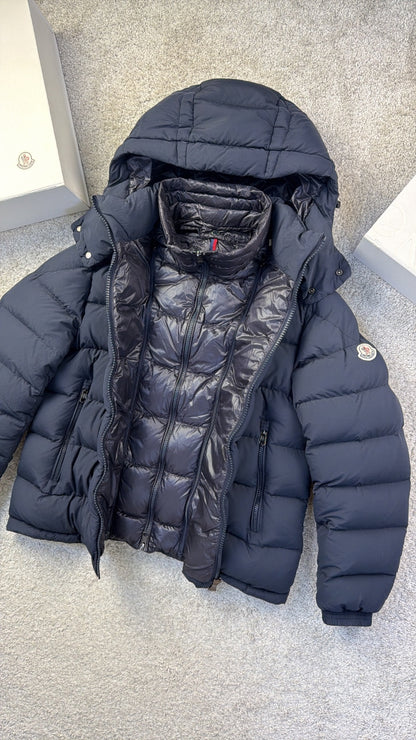 Moncler Brique Puffer Coat Size 2 Small