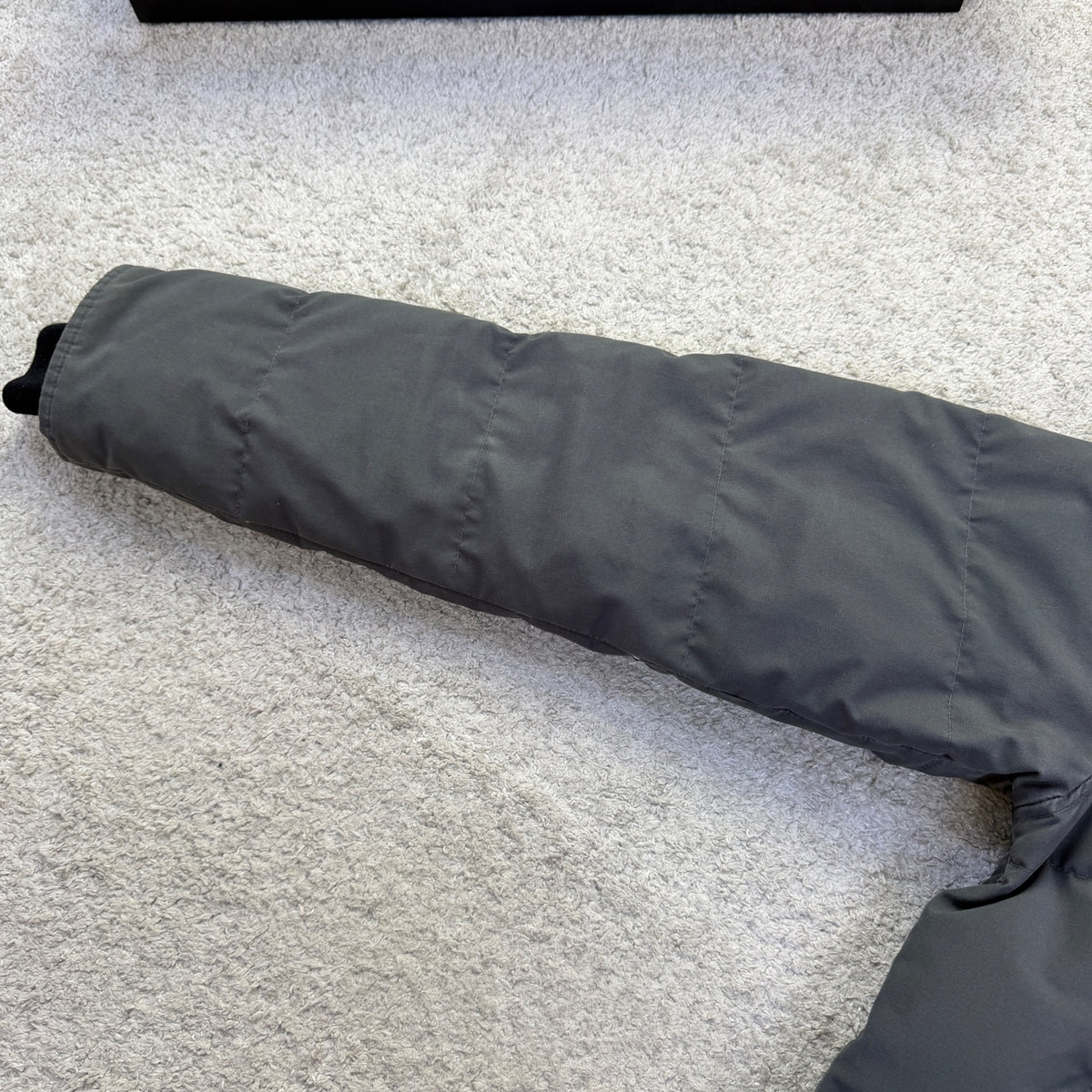 Canada Goose Wyndham Puffer Coat Size S