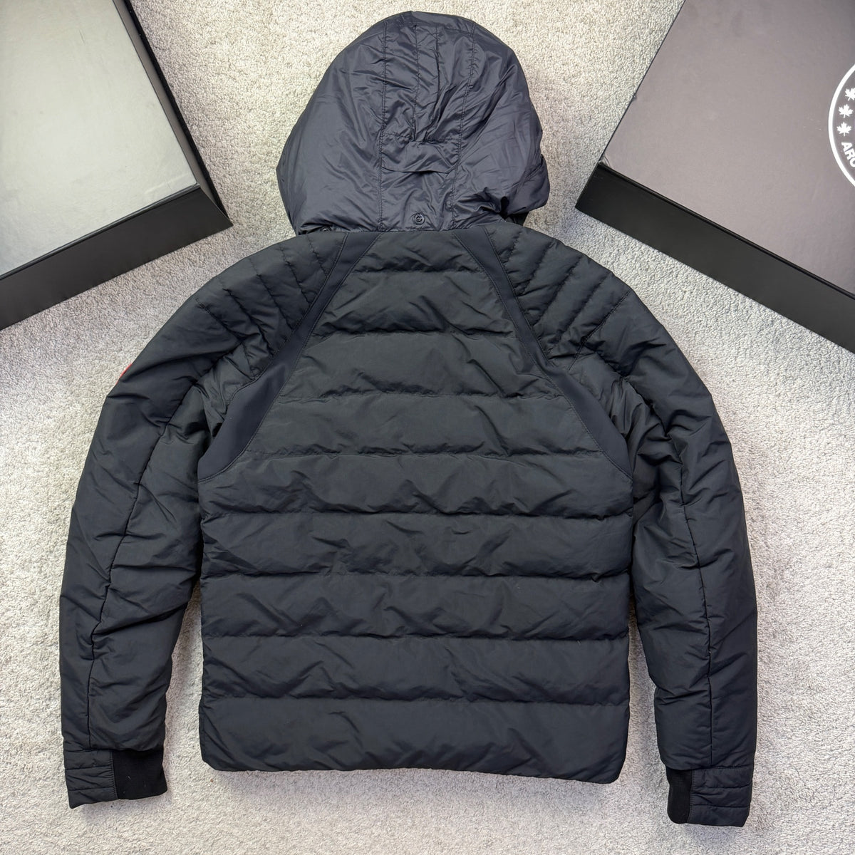 Canada Goose Men’s Hybridge Base Puffer Coat Black Size S