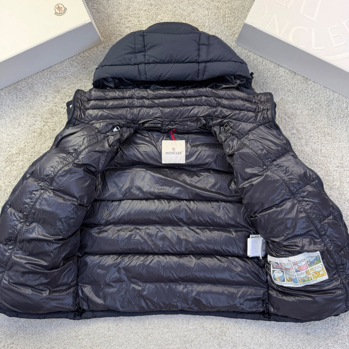 Moncler Brique Puffer Coat Size 2 Small