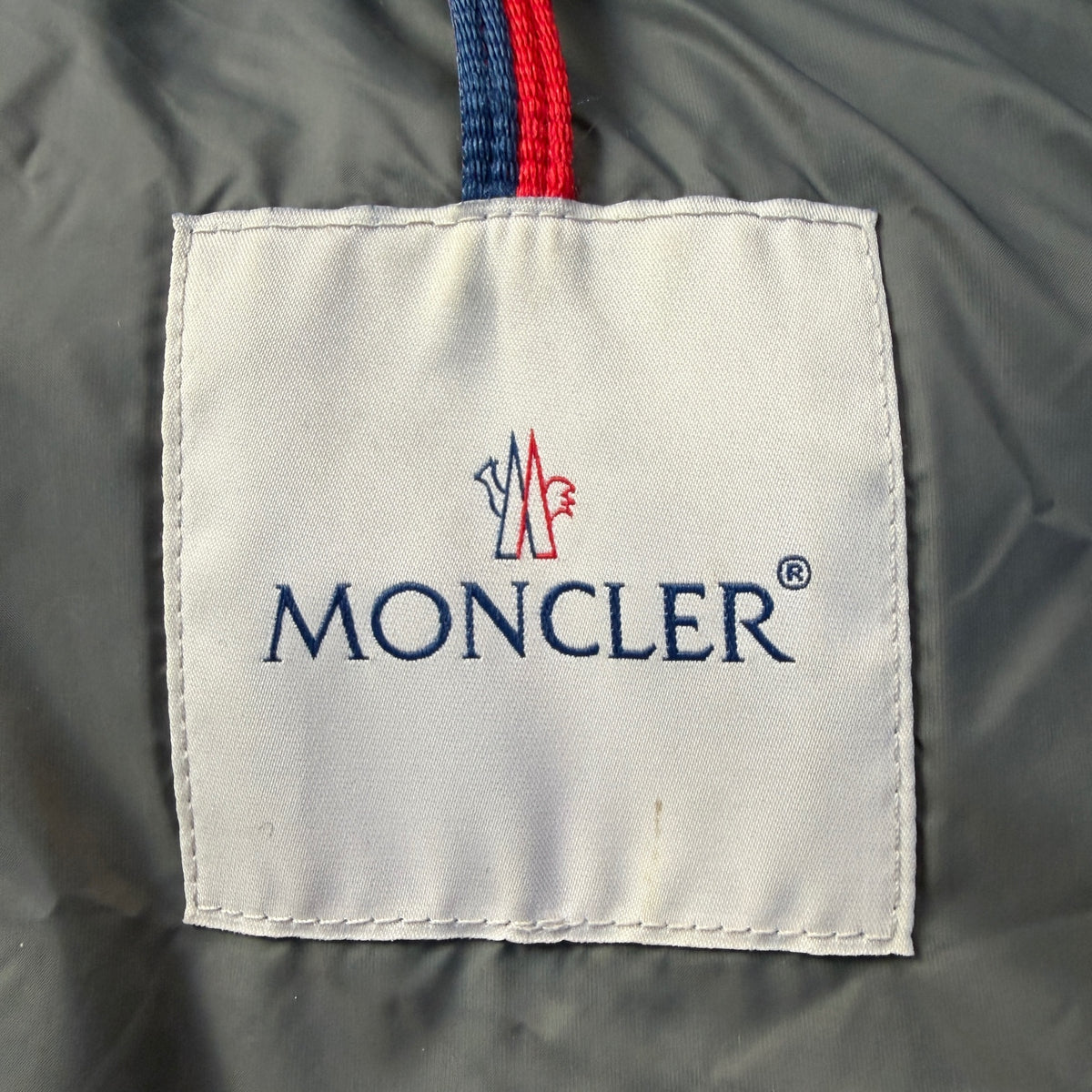 Moncler Montgenevre Puffer Coat Size 2 Fits S/M